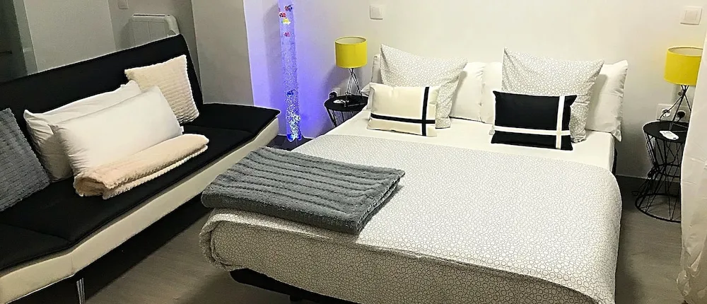 GIFSA Bravo Murillo Apartment Center