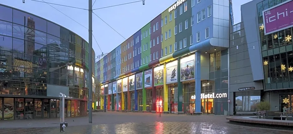 easyHotel Amsterdam Arena Boulevard