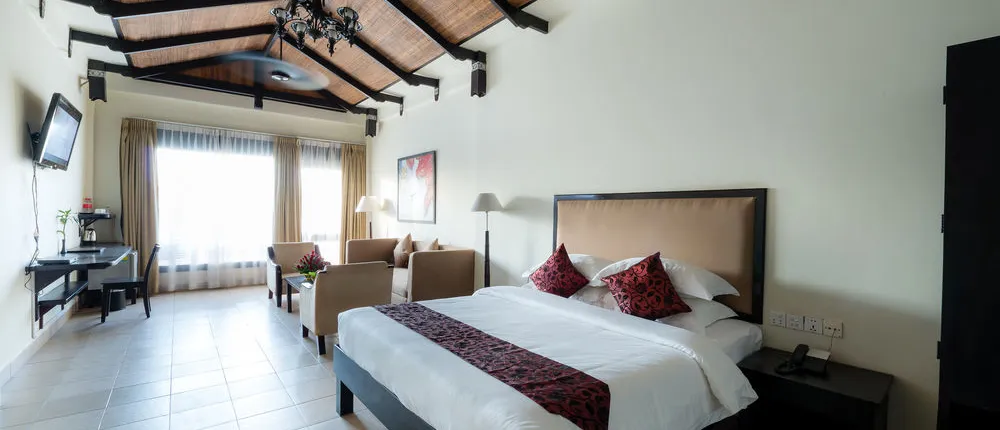 Almond Hotel Sothearos