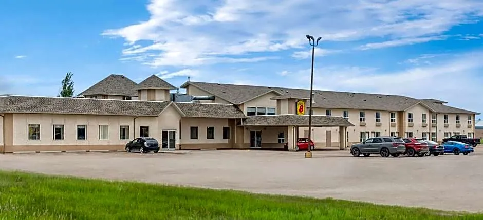 Super 8 by Wyndham Meadow Lake