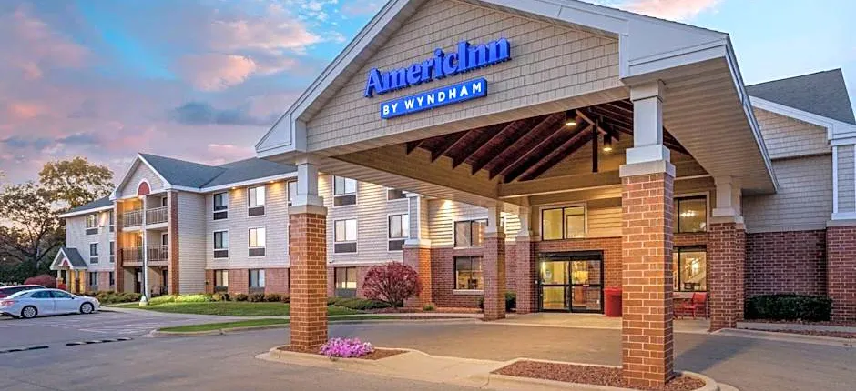 AmericInn by Wyndham Madison South