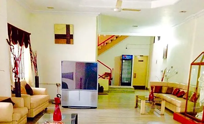 Hotel Ranjit Residency