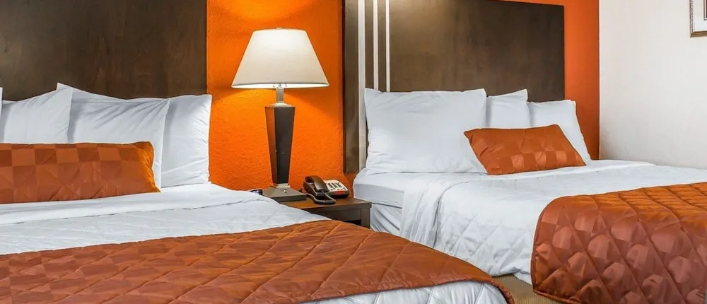 Rodeway Inn & Suites near Okoboji Lake