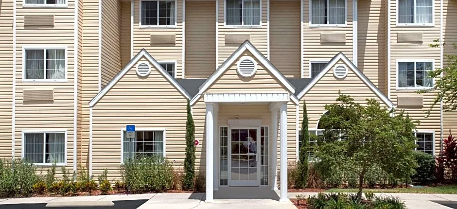 Microtel Inn & Suites by Wyndham Leesburg/Mt Dora