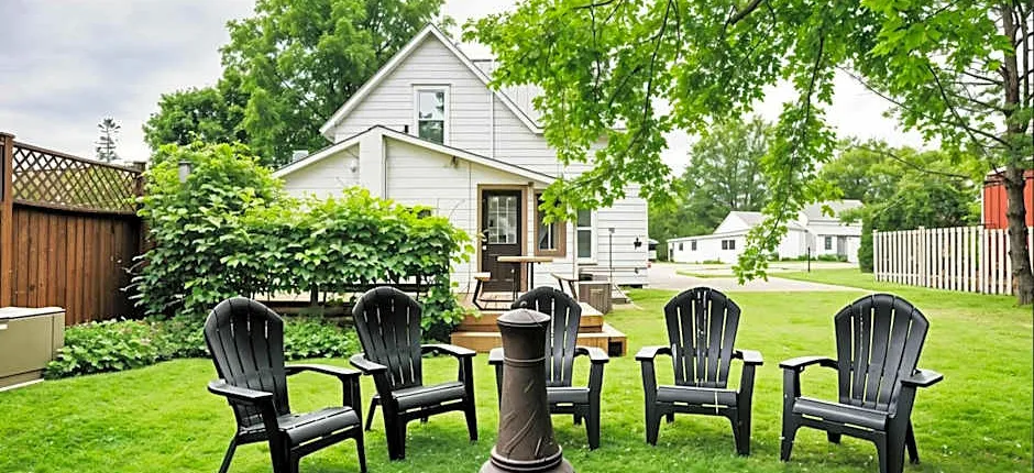 Charming Cottage in Wellington's Heart near Beach