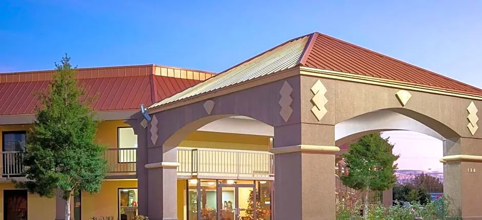 Red Roof Inn & Suites Oxford