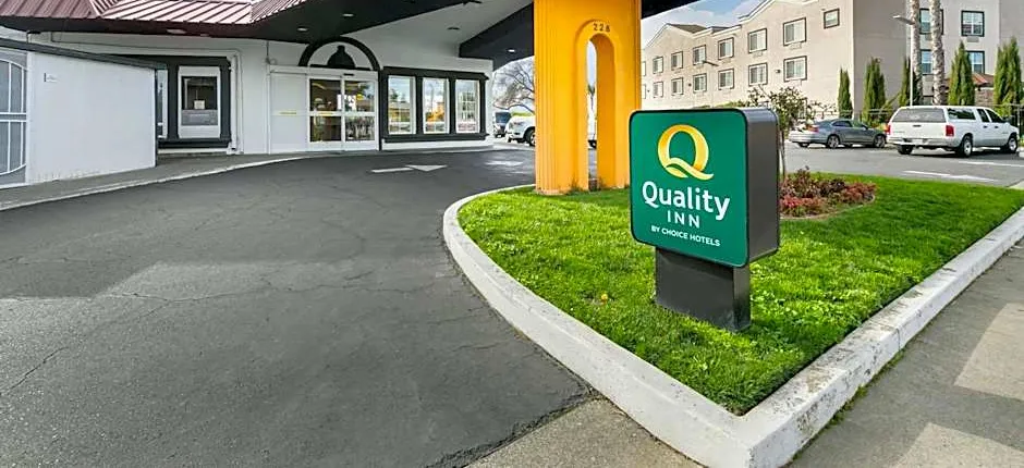 Quality Inn & Suites Sacramento Downtown Area