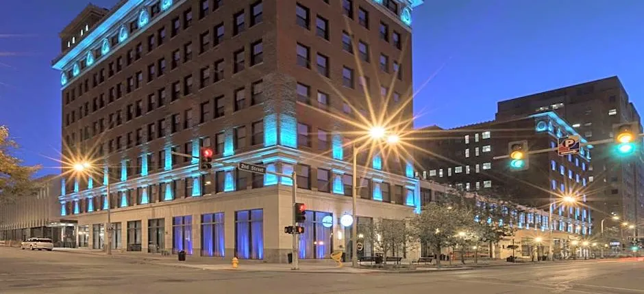 The Current Iowa, Autograph Collection by Marriott