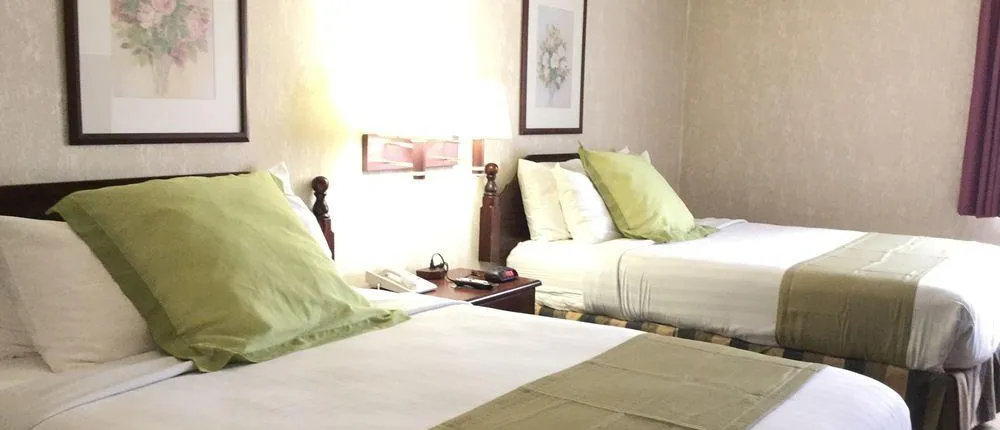 Americas Best Value Inn and Suites St. Charles Inn
