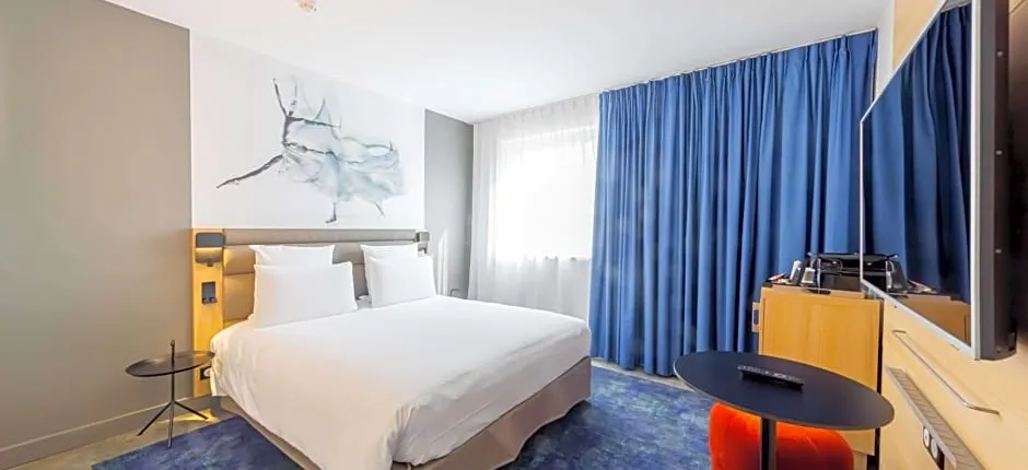 Mercure Paris Massy Gare TGV