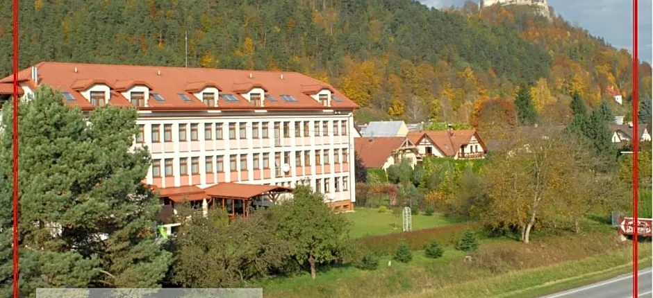 Hotel Podhradie
