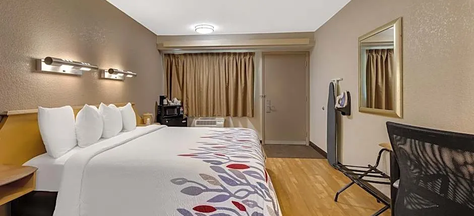 Red Roof Inn Asheville - Biltmore West