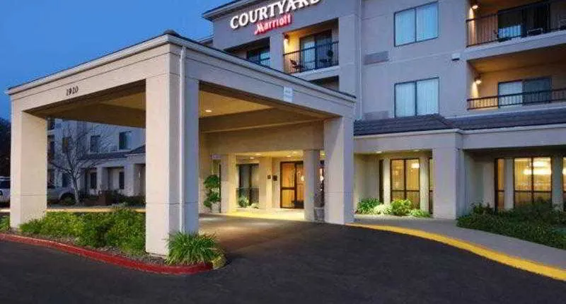 Courtyard by Marriott Roseville