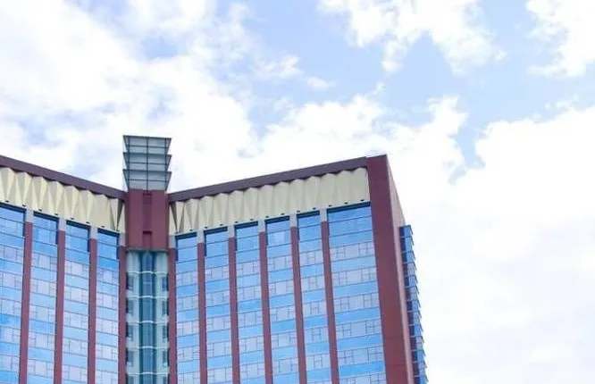 Shenzhen Pingshan high-speed railway station Romanjoy International Hotel