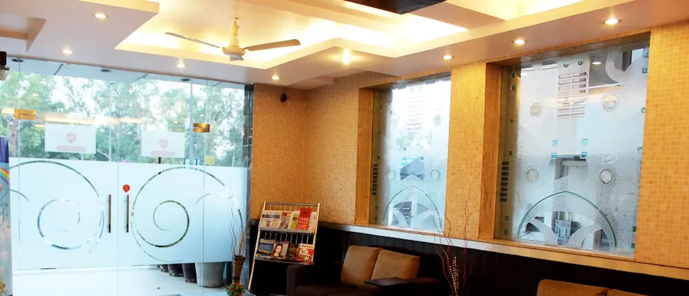 OYO Rooms Paschim Vihar D Mall