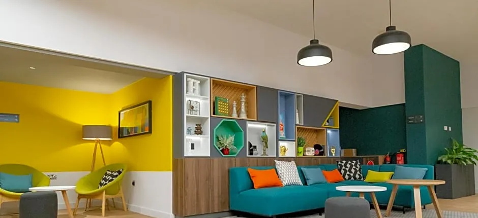 Holiday Inn Newport By IHG