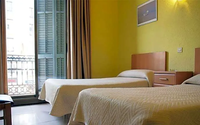 Hostal Delfos