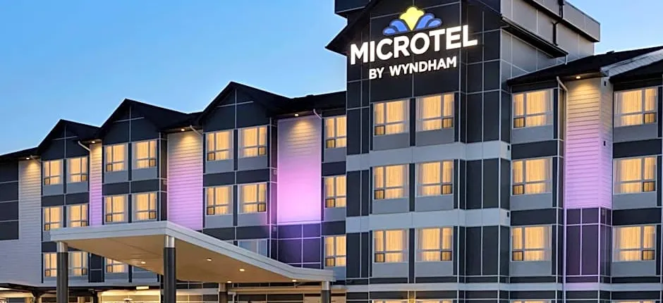 Microtel Inn & Suites By Wyndham Estevan