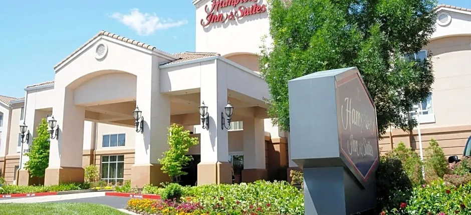 Hampton Inn By Hilton & Suites Redding