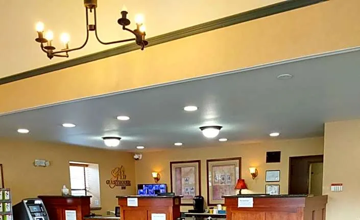 Lavissh Inn and Suites