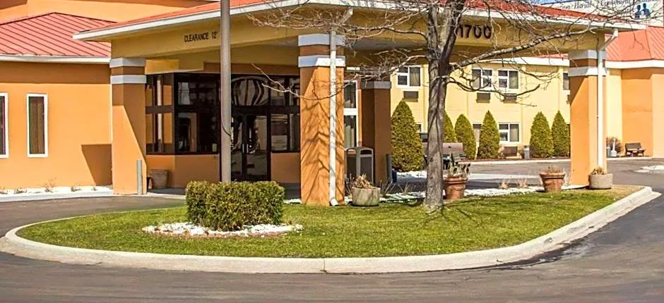 Quality Inn & Suites Port Huron