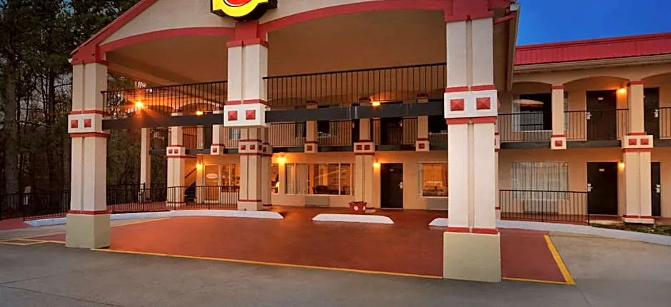 Super 8 By Wyndham Atlanta/Hartsfield Jackson Airport
