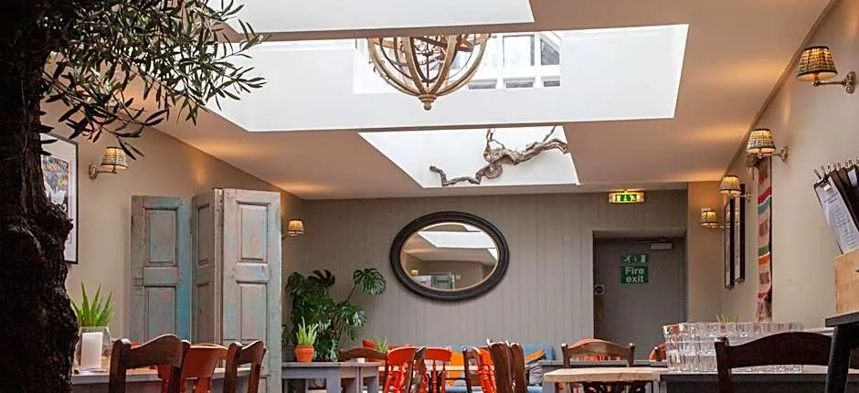 The Kings Arms Hotel