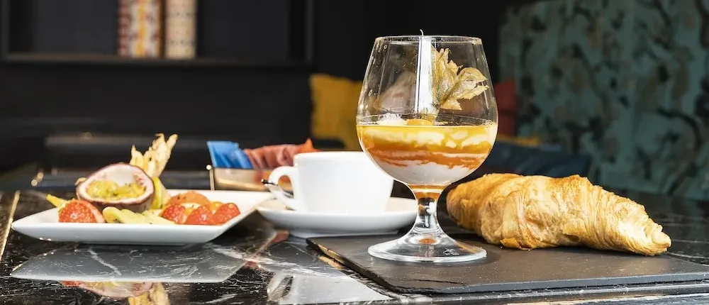 Living Suites By Brera Apartments