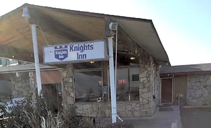 Knights Inn Boardman