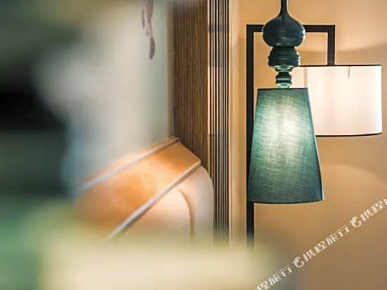 Kresting Hotel (Chongqing Headquarters City)