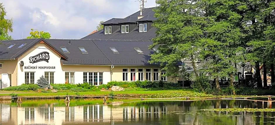 Hotel Leopold Račín