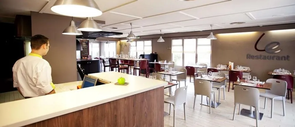 Kyriad Direct Montpellier St Jean de Vedas – La Peyrière