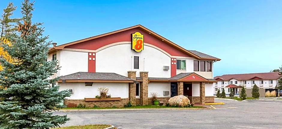 Super 8 by Wyndham Bemidji MN