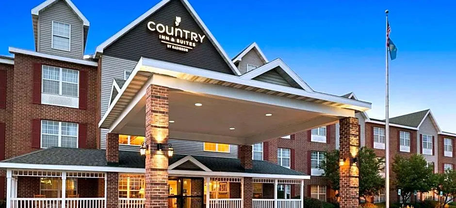 Country Inn & Suites by Radisson Kenosha - Pleasant Prairie