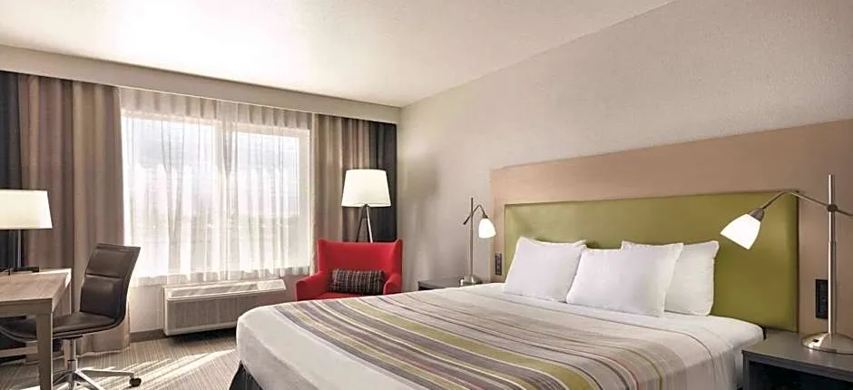 Country Inn & Suites by Radisson, Fresno North, CA