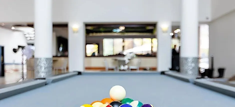 Regency Miami Airport by Sonesta