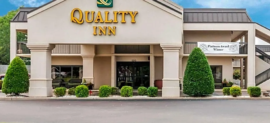 Quality Inn Paris