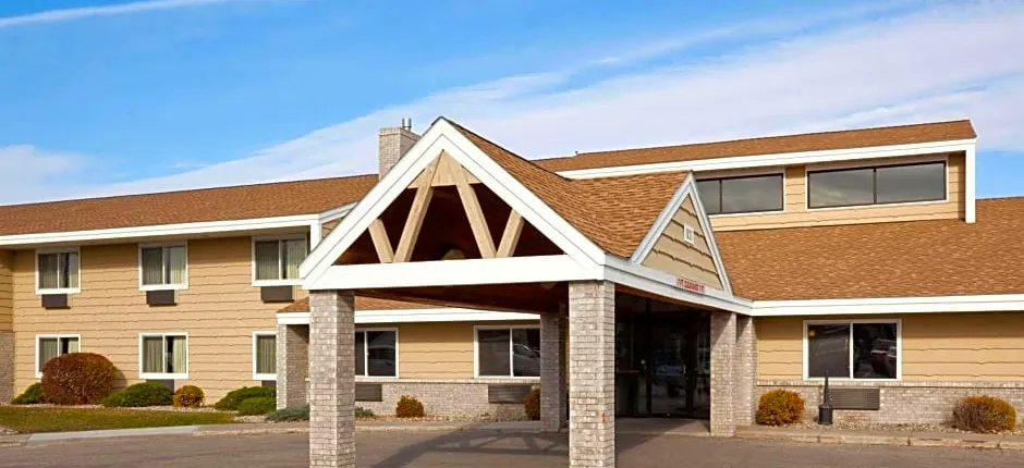 AmericInn by Wyndham Crookston U of M Crookston
