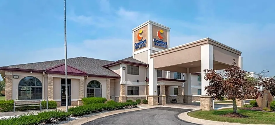 Comfort Inn & Suites Napoleon