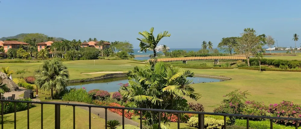 HRG Condos at Los Sueños