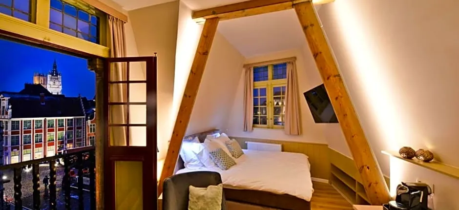 Rooms With A View