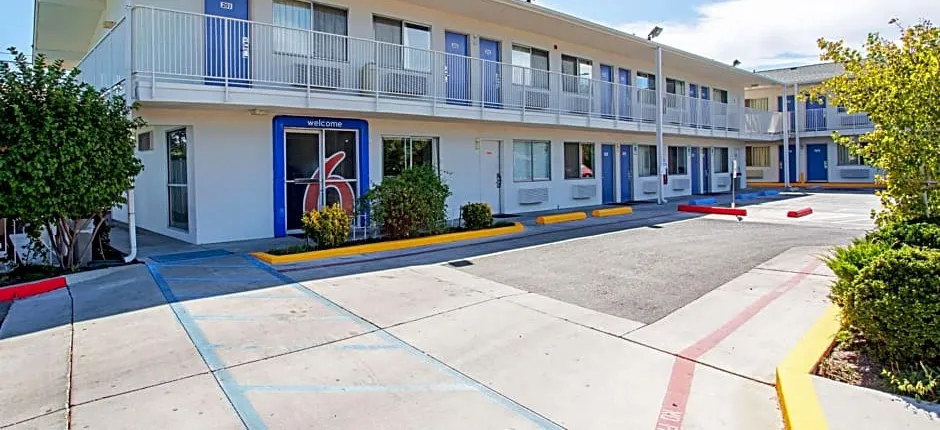 Motel 6 Prescott