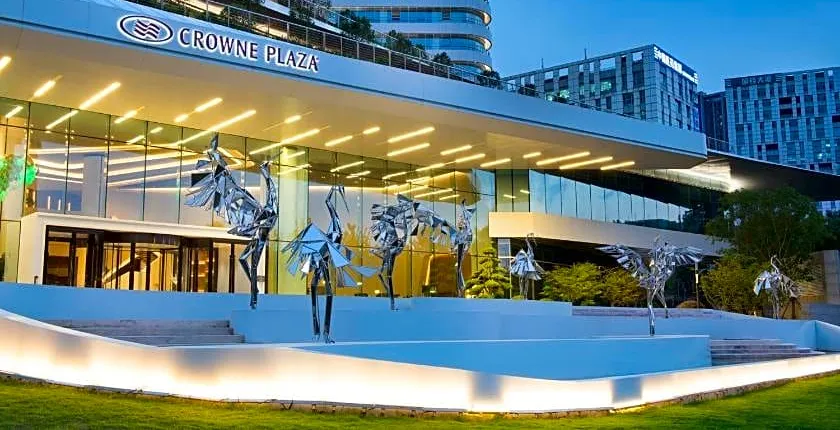 Crowne Plaza Wuhan Optics Valley
