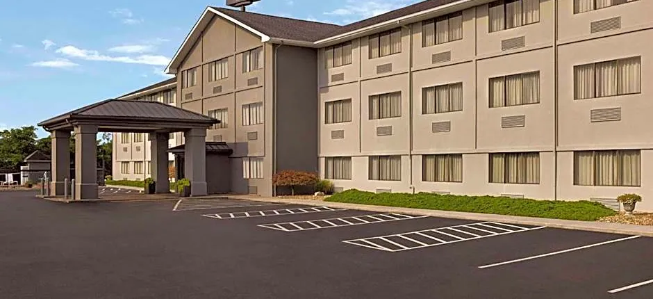 Country Inn & Suites by Radisson, Abingdon, VA