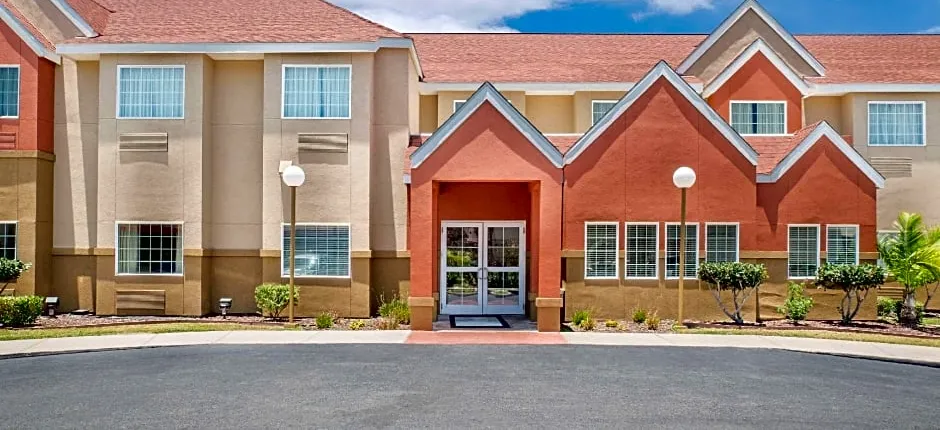 Microtel Inn & Suites By Wyndham Aransas Pass/Corpus Christi