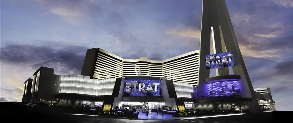 The Strat Hotel, Casino & Skypod, Bw Premier Collection