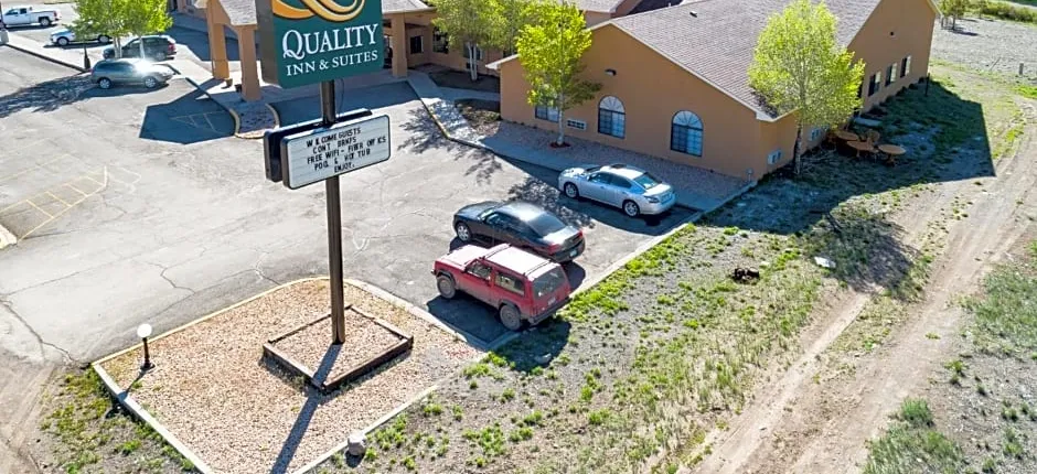 Quality Inn & Suites