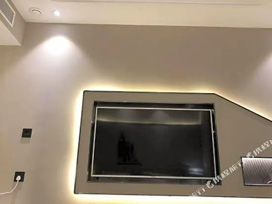 Parkgeun Hotel (Shenzhen Luohu Port Xiangxi Metro Station)