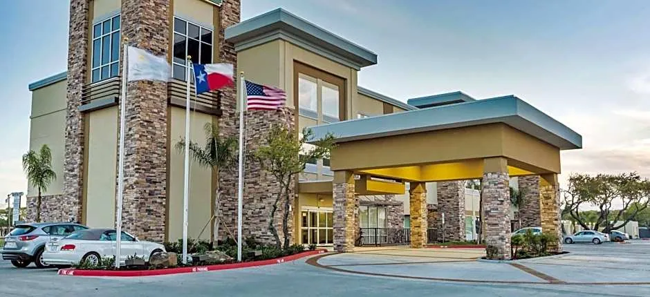 La Quinta Inn & Suites by Wyndham Rockport - Fulton