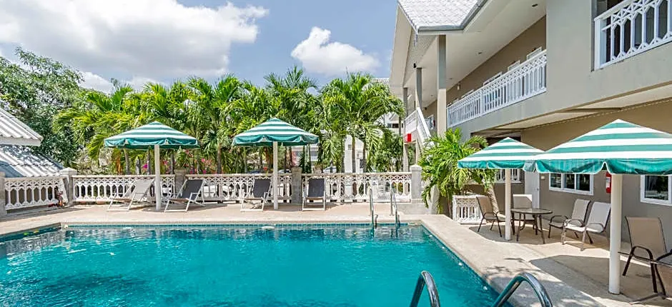 OYO 765 Pom Pom Residence